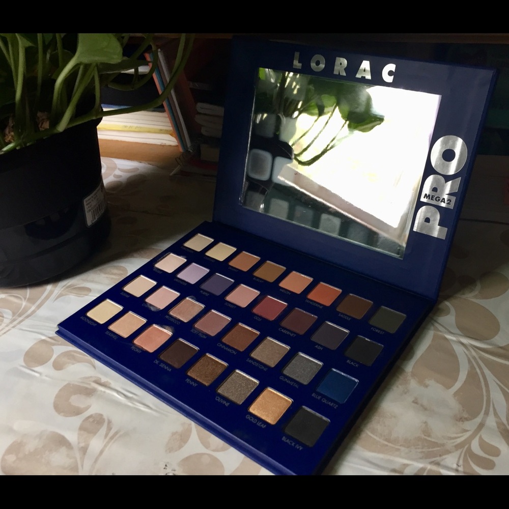 LORAC Mega PRO 2 Palette